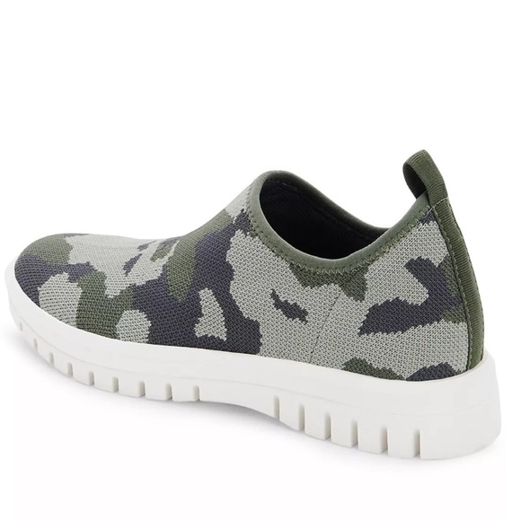 Camo Knit Farrah Slip On Sneakers - Size 6.5📦 - Picture 4 of 7